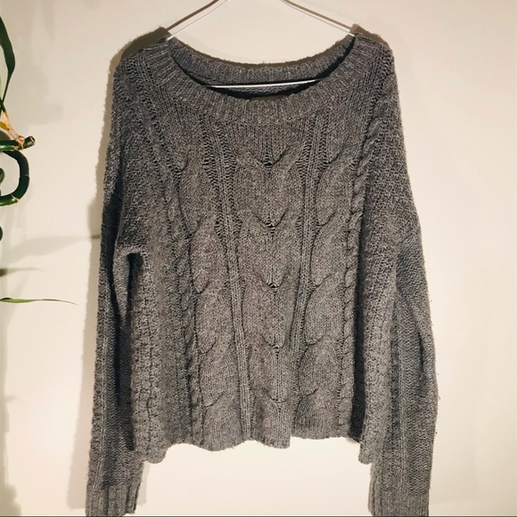 Grey cable knit sweater - Medium - Picture 1 of 3